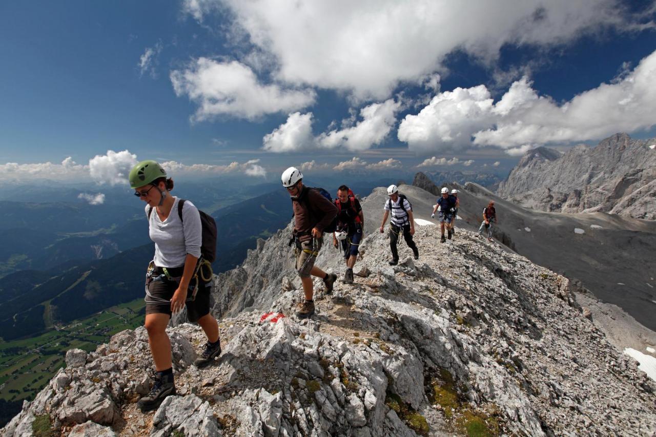 Hotel Matschner Ramsau am Dachstein Bagian luar foto